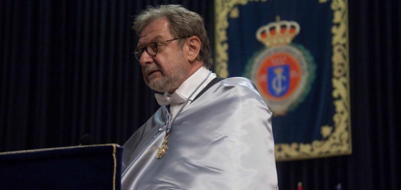 Juan Luis Cebrián, durante su discurso de investidura como doctor honoris causa en la Universidad Rey Juan Carlos de Madrid